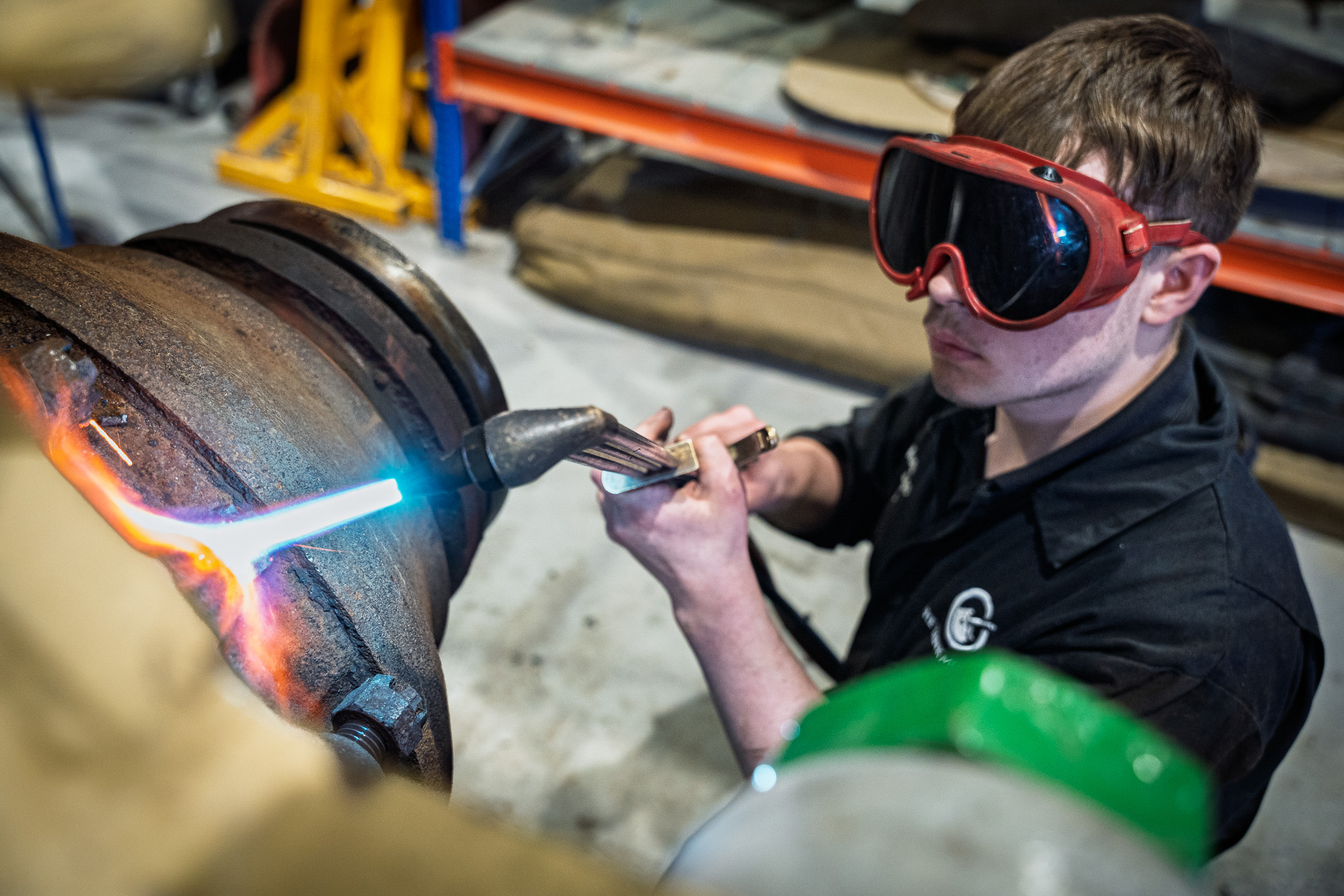 James removing KTV2's road wheels