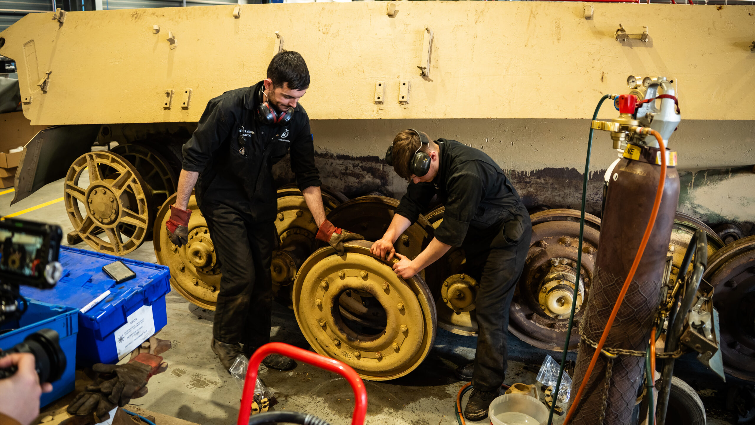 KTV2_Roadwheels Removal_051